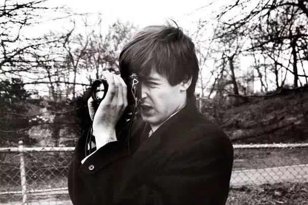又一位摄影大师逝世，他曾为赫本、披头士、滚石乐队留下珍贵影像