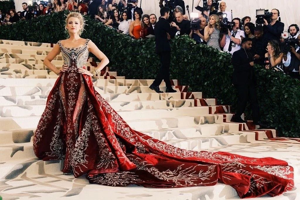 谁是上榜Met Gala“最多最美红毯造型”的人？